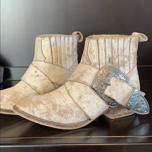 Matisse Bitchin Biker Bootie - Worn once - size 7